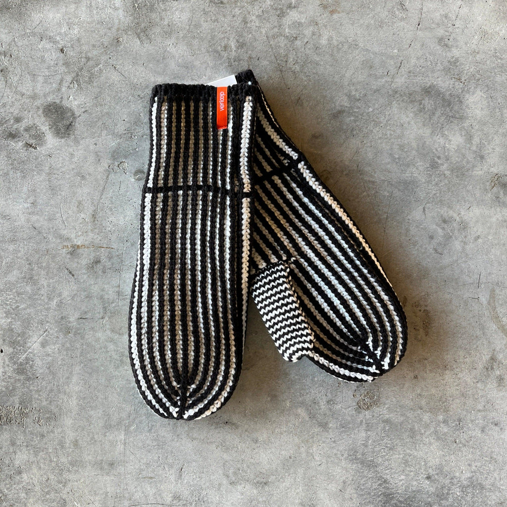 Verloop - Stripe Knit Mittens - Shop Duet